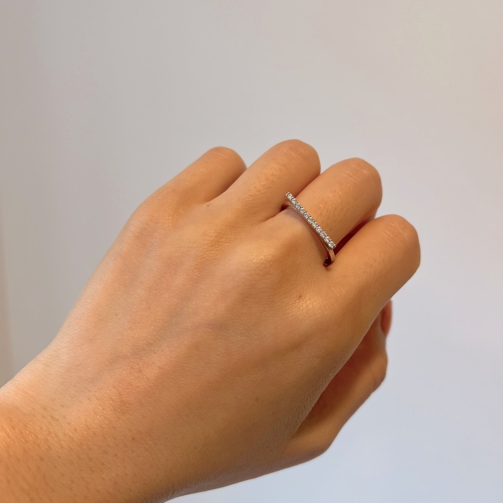 Diamonique Elegant Silver Diamond Bar Ring